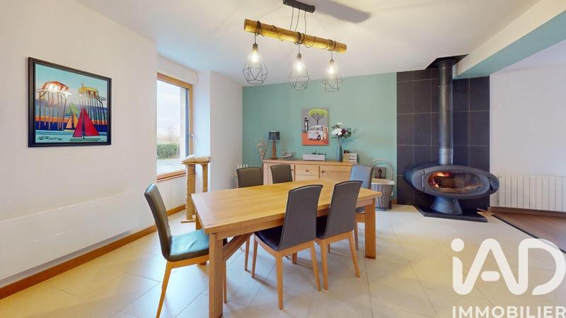 Maison - 142 m² - 6 pièces