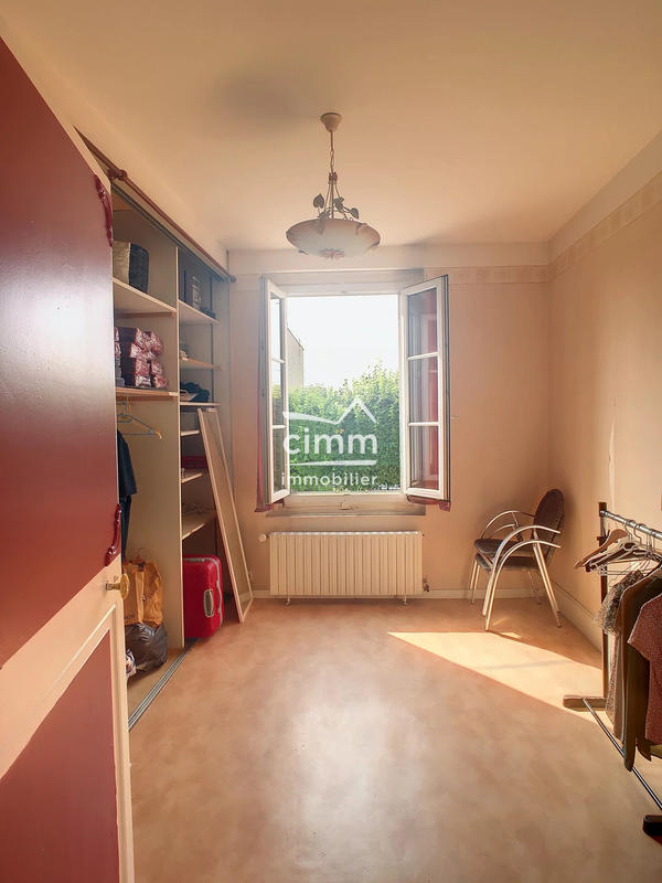 Fonds de commerce - Magasins - 93 m²