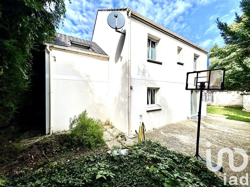 Maison - 115 m² - 6 pièces