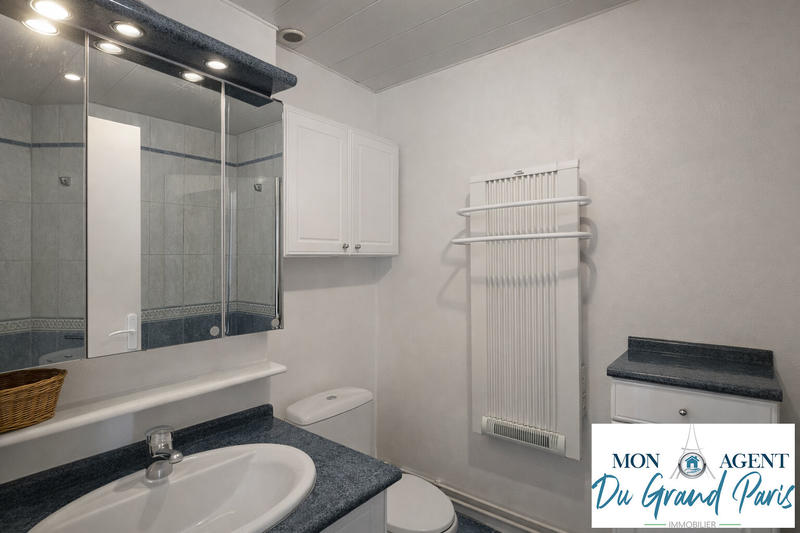 Maison - 85 m² - 5 pièces