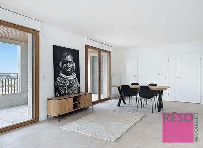 Appartement - 77 m² - 3 pièces