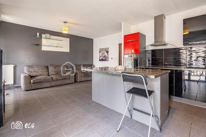 Appartement - 92 m² - 5 pièces