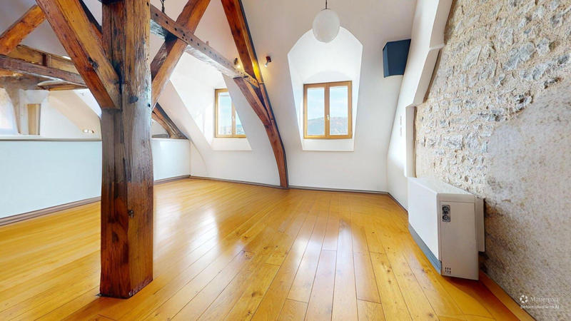 Appartement - 103 m² - 3 pièces