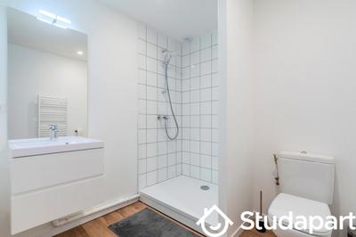 Chambre - 12 m² - 1 pièce