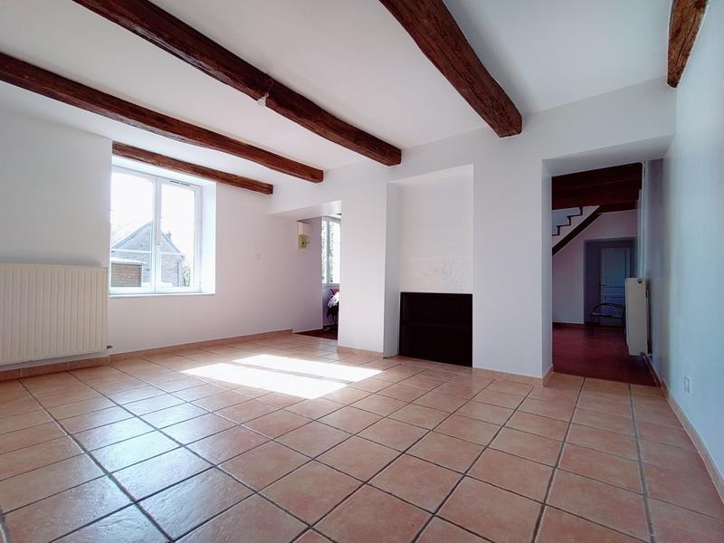 Maison traditionnelle - 151 m² - 6 pièces