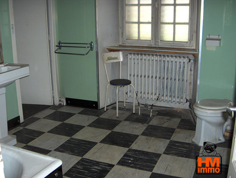 Maison - 450 m² - 20 pièces