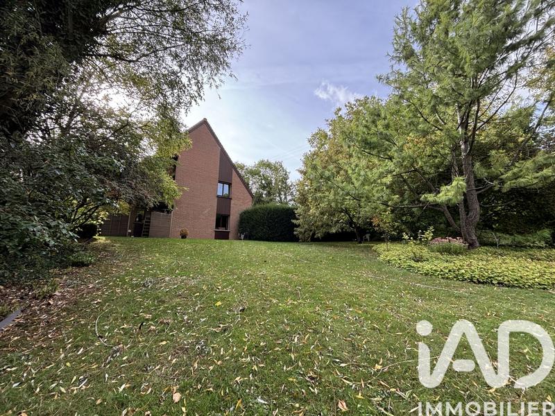 Maison de maîtres - 240 m² - 7 pièces