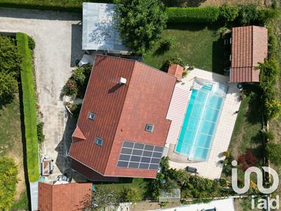 Maison - 128 m² - 7 pièces