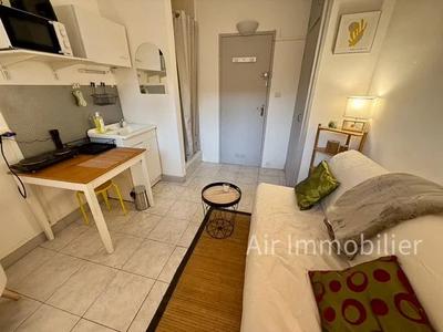 Appartement - 10 m² - 1 pièce