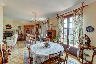 Villa - 231 m² - 5 pièces