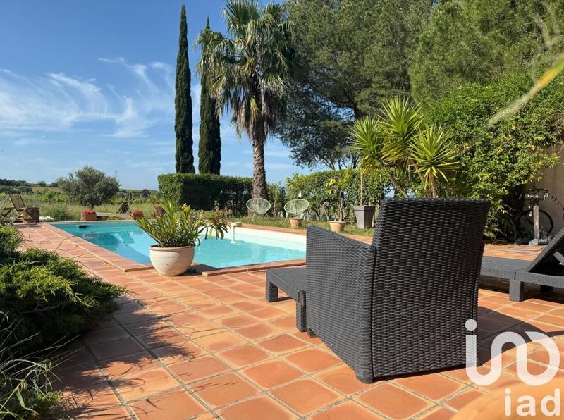 Maison - 252 m² - 12 pièces