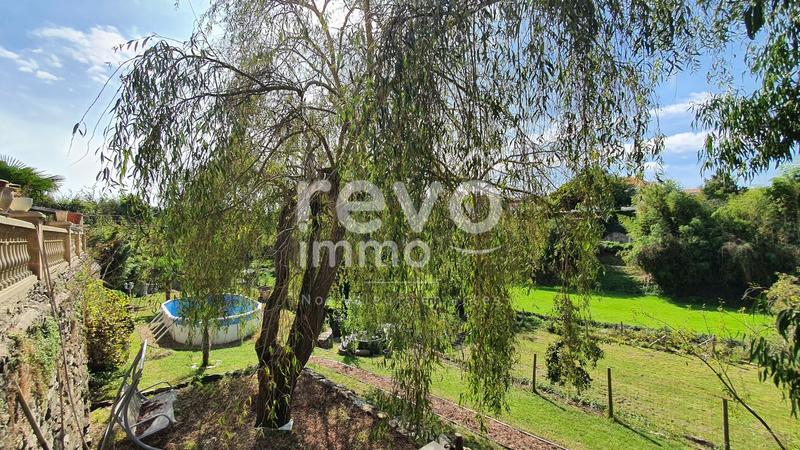 Maison - 232 m² - 14 pièces