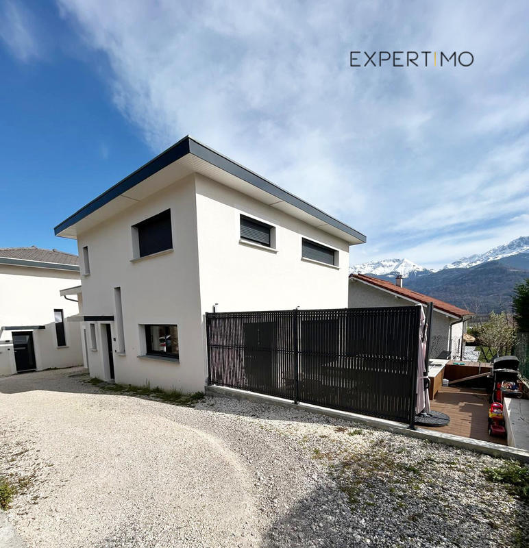 Maison - 116 m² - 5 pièces