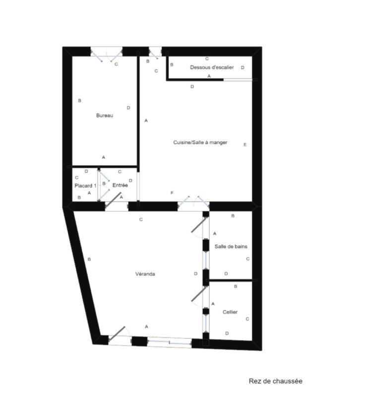 Maison - 70 m² - 5 pièces