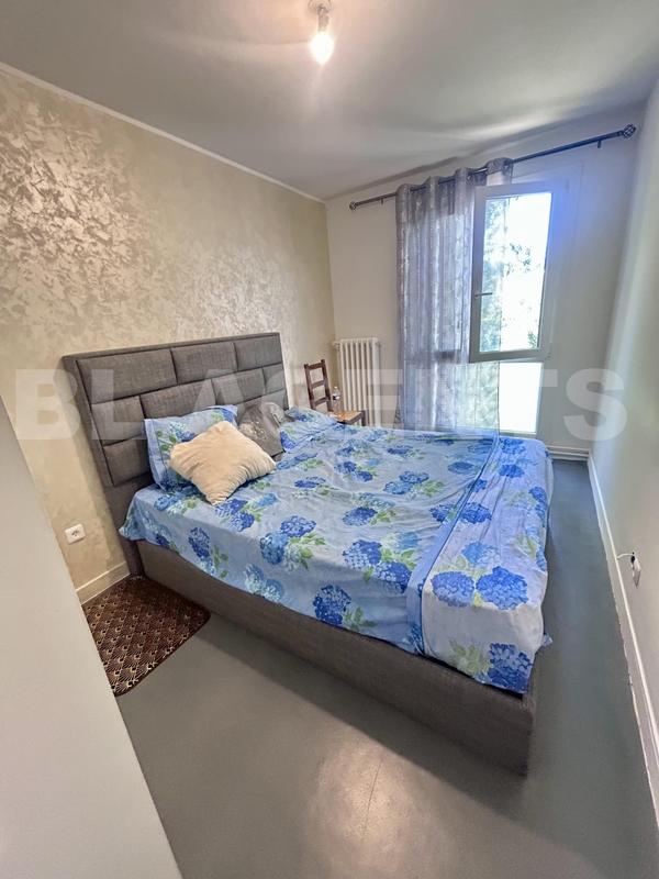 Appartement - 83 m² - 4 pièces