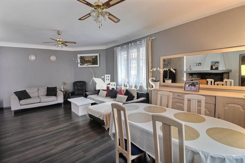 Maison - 163 m² - 6 pièces