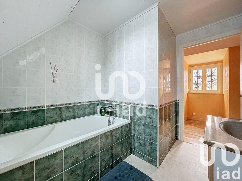 Maison - 142 m² - 5 pièces