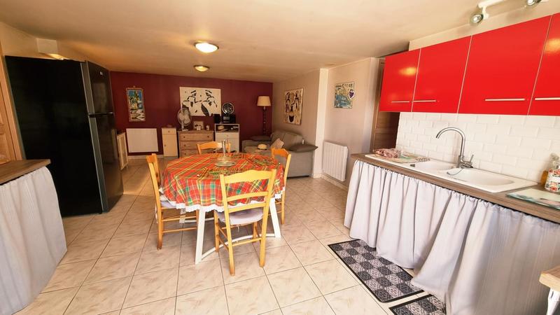 Maison - 138 m² - 4 pièces