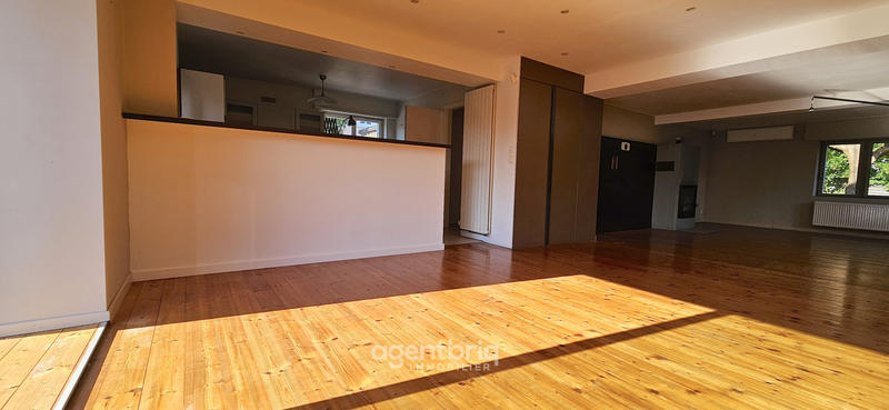 Maison - 175 m² - 7 pièces