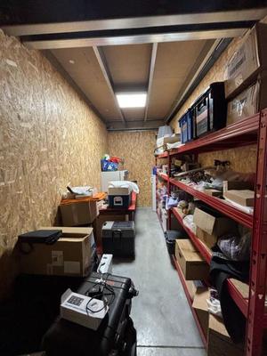 Local d'activité / Entrepôt - 260 m²