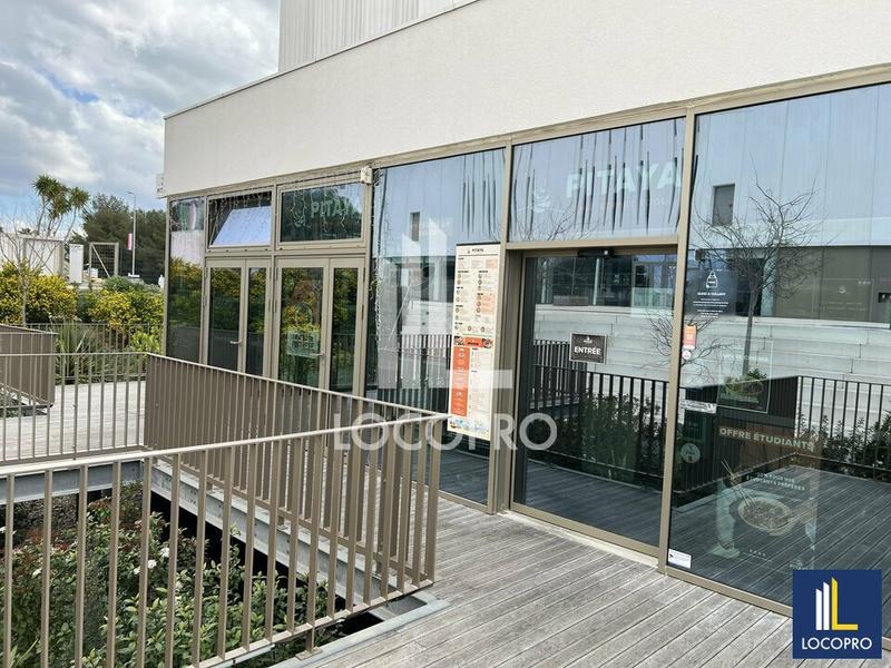 Local commercial - 139 m²