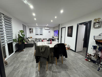 Maison - 85 m² - 5 pièces