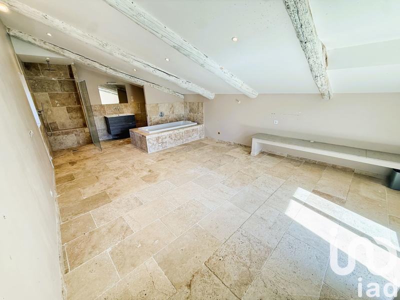 Maison de village - 160 m² - 11 pièces