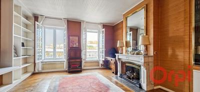 Penthouse - 130 m² - 5 pièces