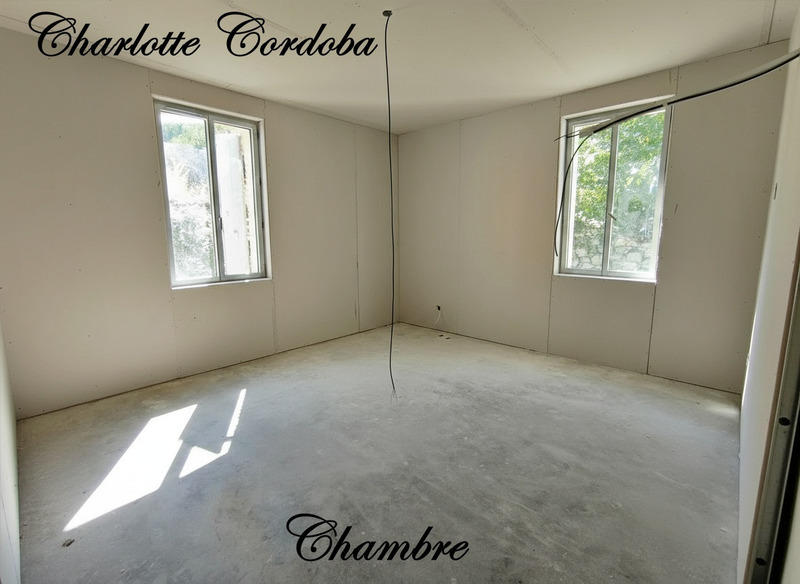 Maison - 478 m² - 16 pièces