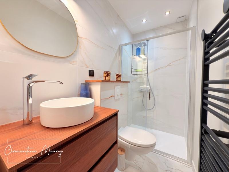 Maison - 168 m² - 6 pièces