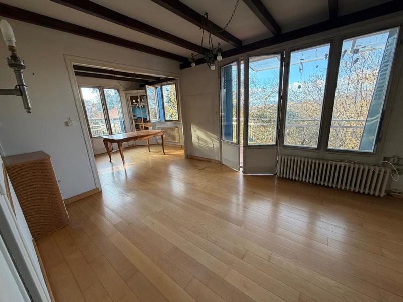 Maison - 150 m² - 5 pièces