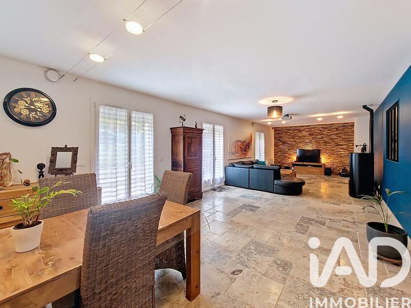 Maison - 169 m² - 7 pièces