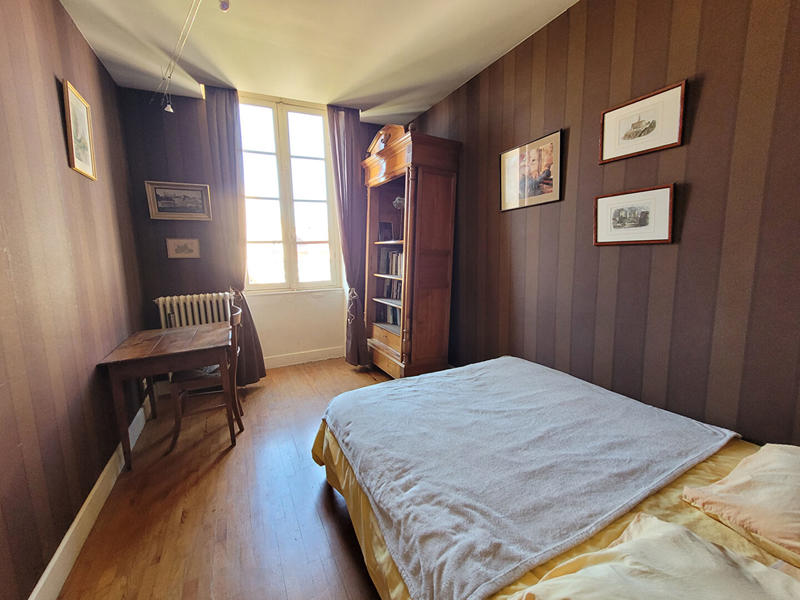 Immeuble - 230 m² - 12 pièces