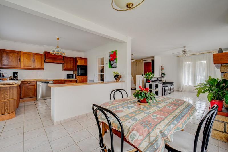 Maison - 108 m² - 5 pièces