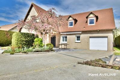 Maison - 165 m² - 6 pièces