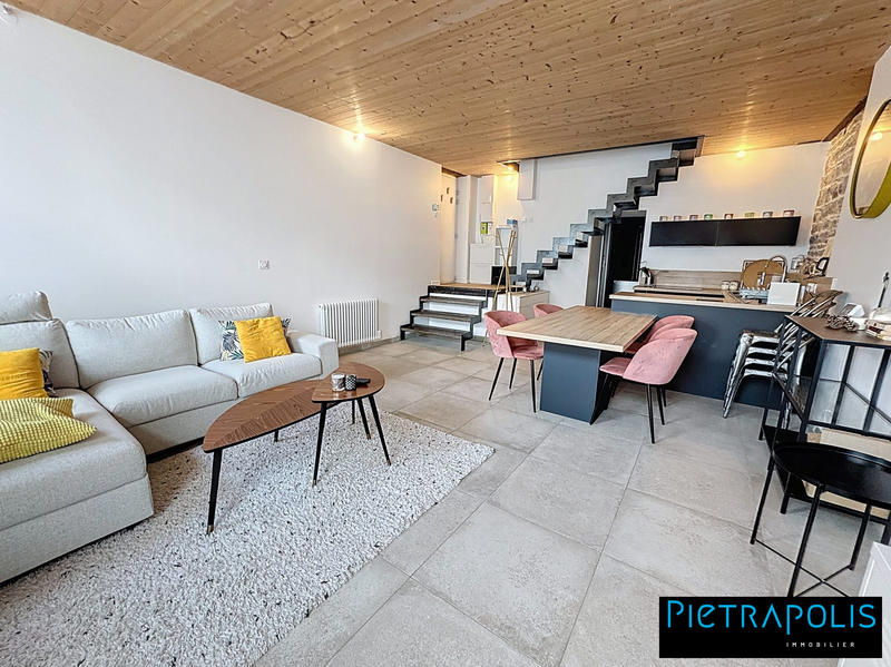 Appartement - 81 m² - 4 pièces