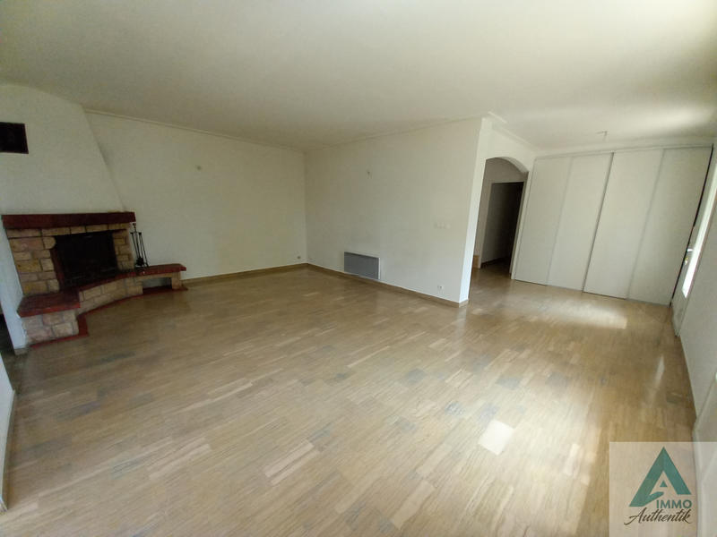 Appartement - 108 m² - 5 pièces