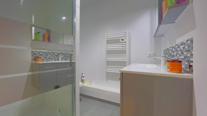 Maison - 176 m² - 6 pièces