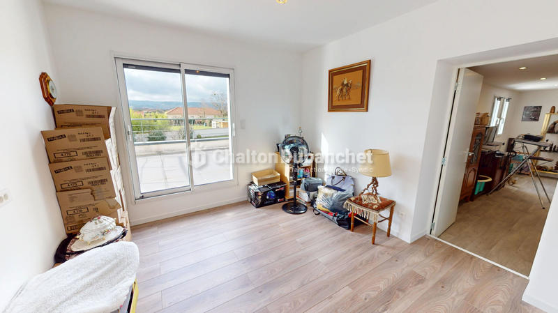 Villa - 200 m² - 8 pièces