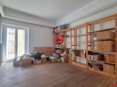 Local commercial - 198 m² - 9 pièces