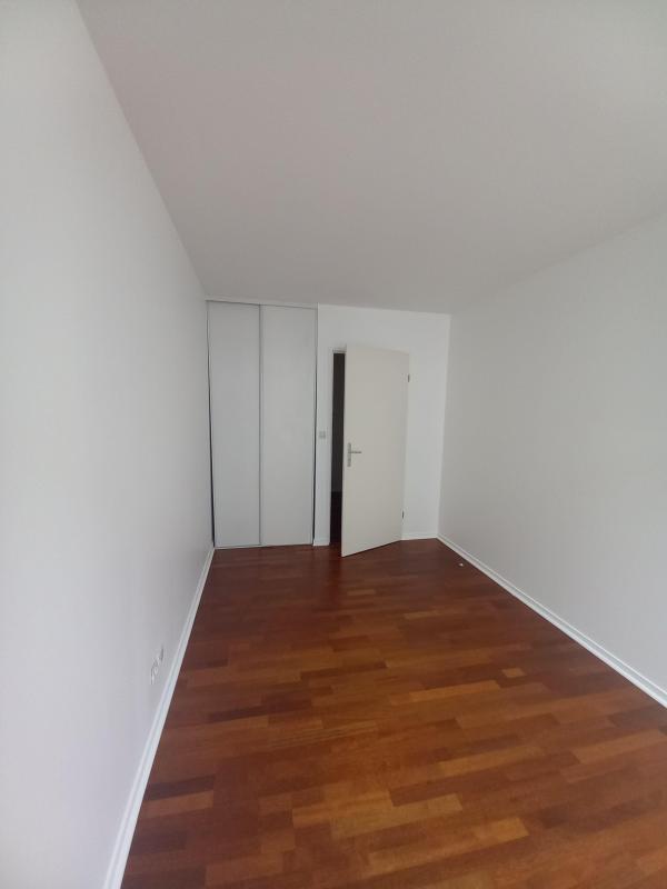 Appartement - 83 m² - 3 pièces