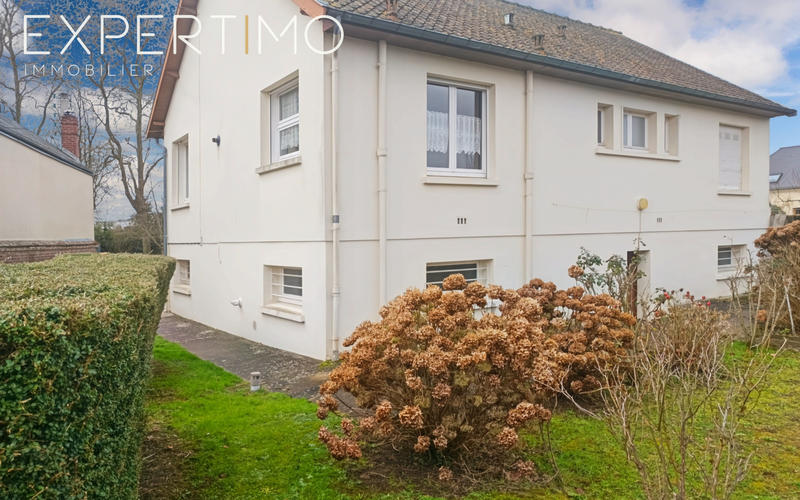 Maison - 95 m² - 5 pièces