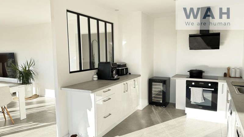 Loft - 101 m² - 4 pièces