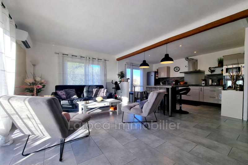 Maison - 80 m² - 3 pièces