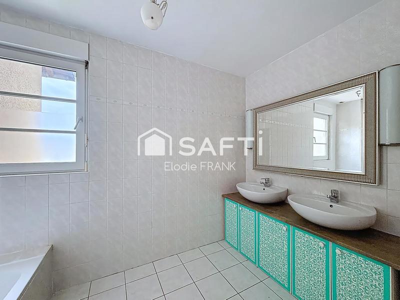 Maison - 151 m² - 5 pièces