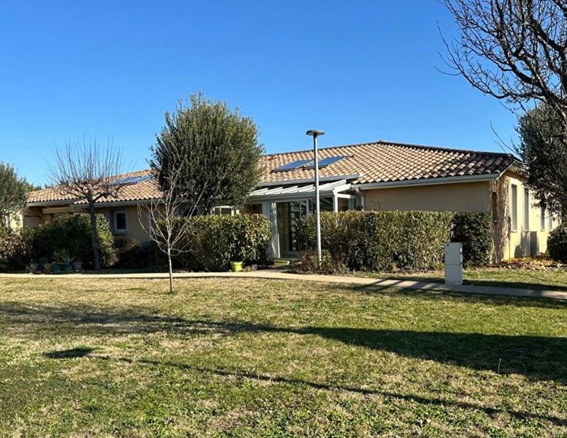 Maison - 101 m² - 3 pièces