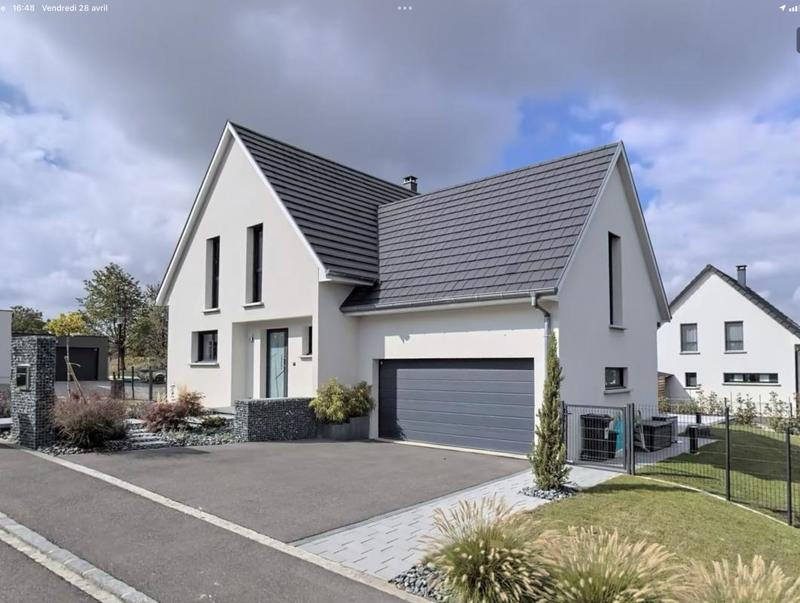 Maison - 136 m² - 6 pièces