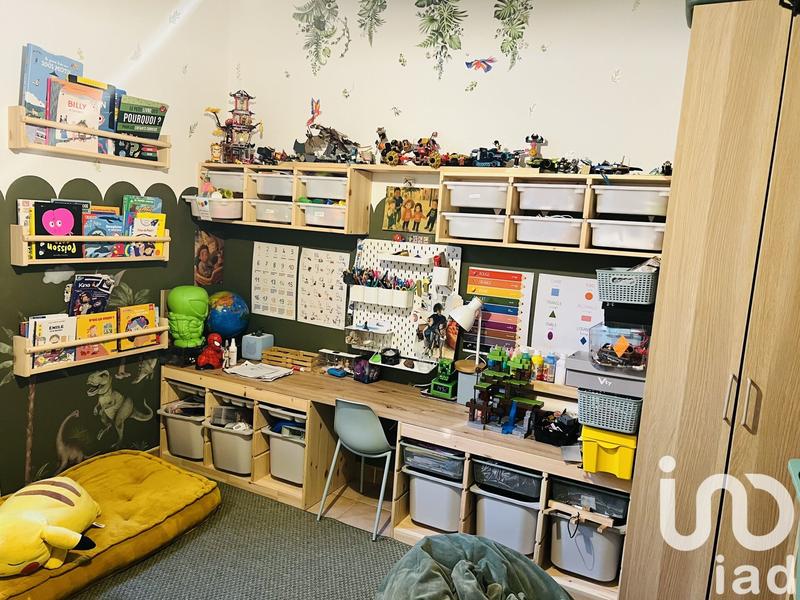 Maison - 99 m² - 5 pièces