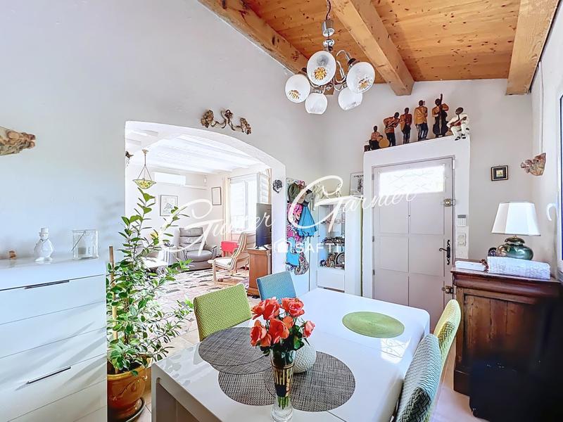 Maison - 90 m² - 3 pièces