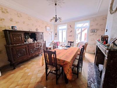 Maison de ville - 123 m² - 5 pièces